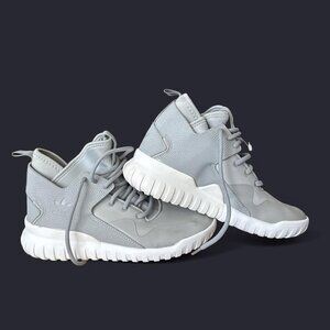 Nike Women's Grey and Blue Trainers